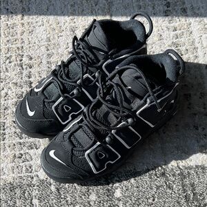 Nike air more uptempo